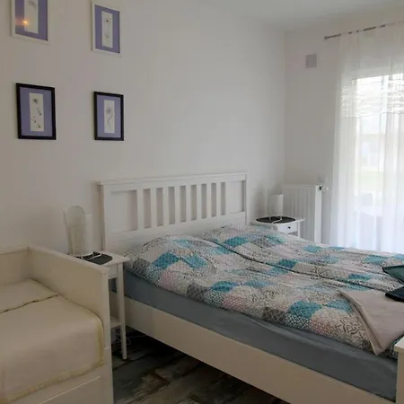 Apartamento Velence Spa Lake Apartman Velence